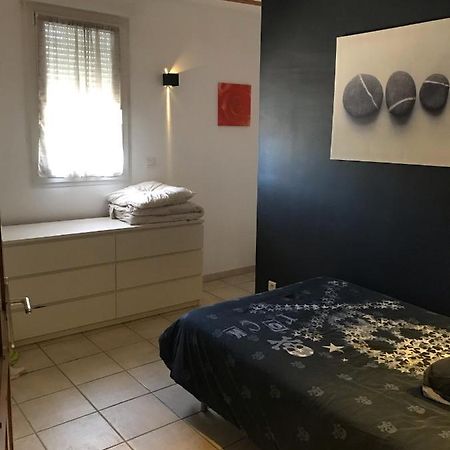 Apartamento Chambre Chez L Habitant Châteaurenard Exterior foto